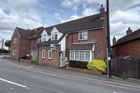 The Green, Claverdon, Warwick 3 bed mews for sale
