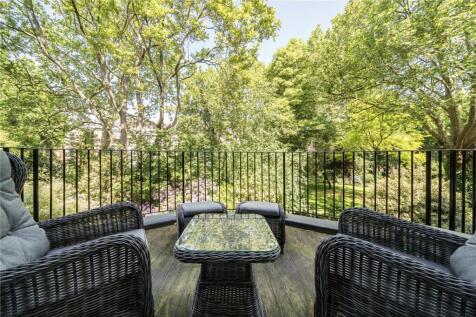 London SW5 2 bed apartment for sale