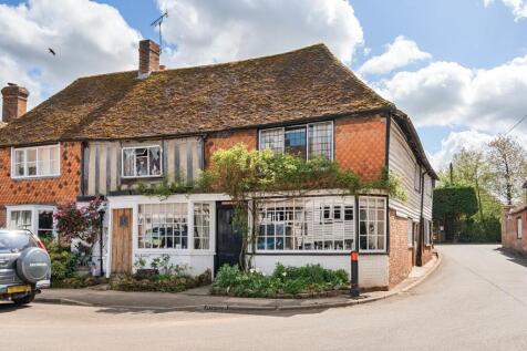 The Street, Smarden, Ashford 2 bed end of terrace house for sale