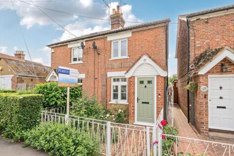 Ulcombe Road, Headcorn, Ashford 2 bed character property for sale