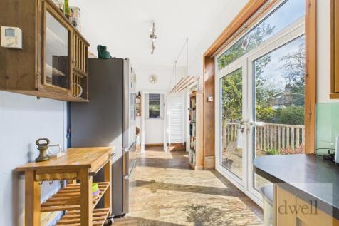 Church Wood Avenue, Far Headingley... 4 bed detached house for sale
