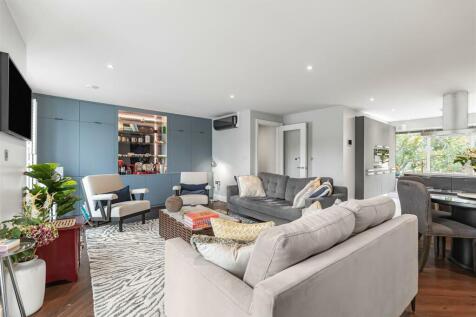 Mortlake High Street, Mortlake... 3 bed flat for sale