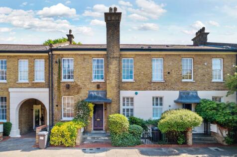 Elderwood Place, Elder Road, London... 2 bed flat for sale