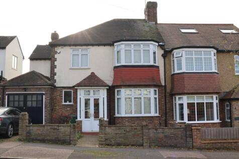 Nesta Road, Woodford Green, IG8 4 bed semi