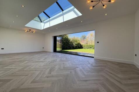 Langley Road, Lincoln, LN6 5 bed detached bungalow for sale