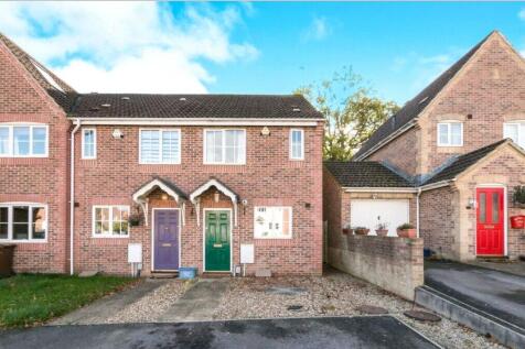 2 bedroom end of terrace house for sale