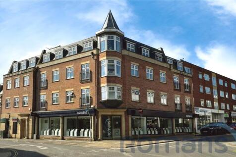 Frederick Street, Aldershot, Hampshire 2 bed apartment for sale