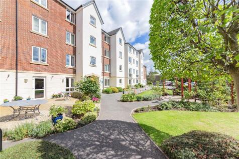 Windsor Way, Aldershot, Hampshire 1 bed apartment for sale