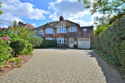 4 bedroom semi-detached house for sale