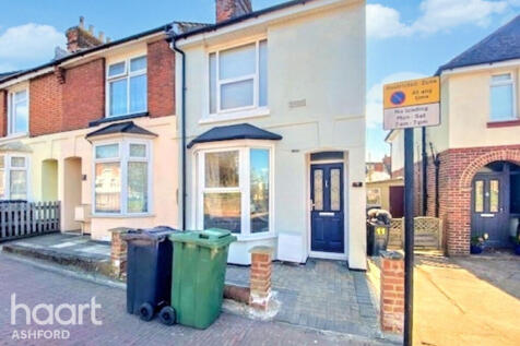 West Street, Ashford 3 bed end of terrace house for sale