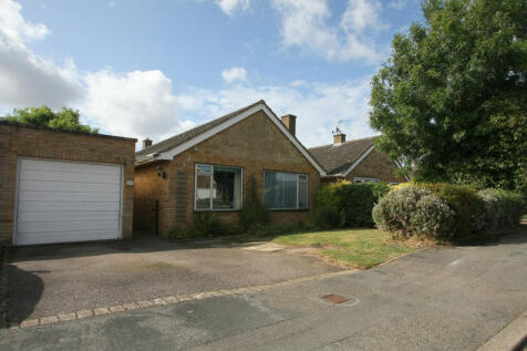 Sutcliffe Drive, Harbury, CV33 3 bed detached bungalow for sale