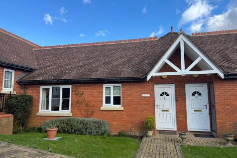 1 bedroom terraced bungalow for sale
