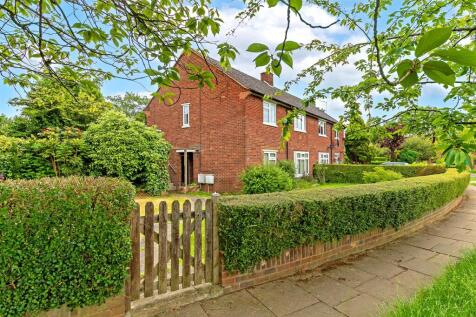 Flint Way, New Greens, St Albans... 2 bed maisonette for sale