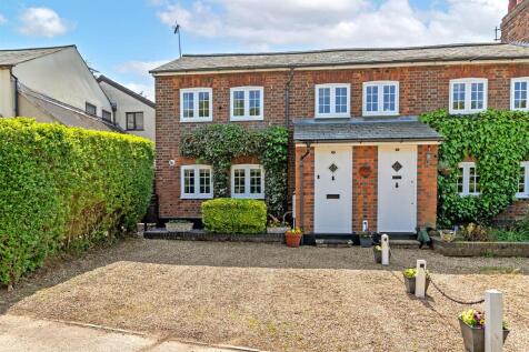 Tyttenhanger Green, Tyttenhanger 3 bed house for sale