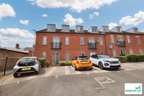 Mill House, Hinckley 2 bed flat for sale
