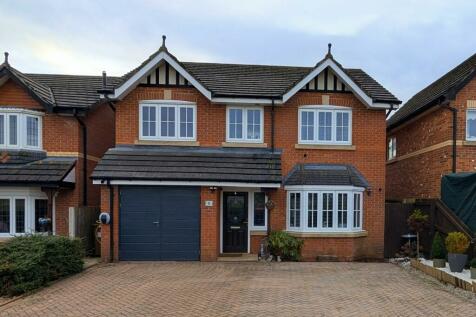 4 bedroom detached house for sale