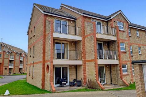 Sea Road, Rustington BN16 2 bed apartment for sale