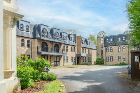 Bury Road, Newmarket CB8 2 bed apartment for sale