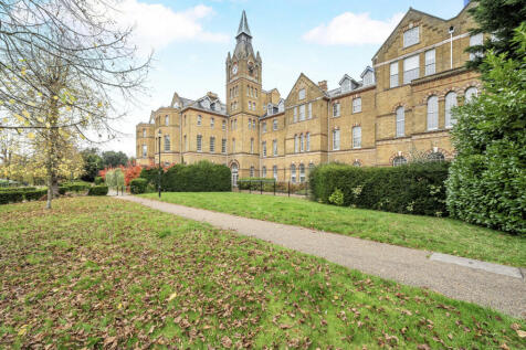 Florence Way, Woking GU21 2 bed flat for sale