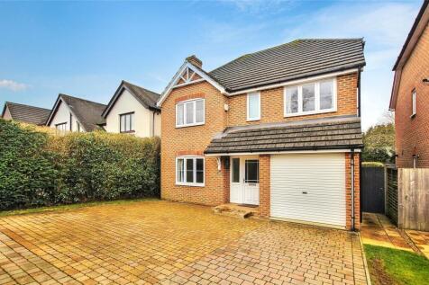 Bagshot Road, Woking GU21 4 bed detached house for sale