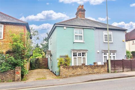 Stanley Cottages, Knaphill GU21 2 bed semi