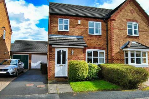 3 bedroom semi-detached house for sale