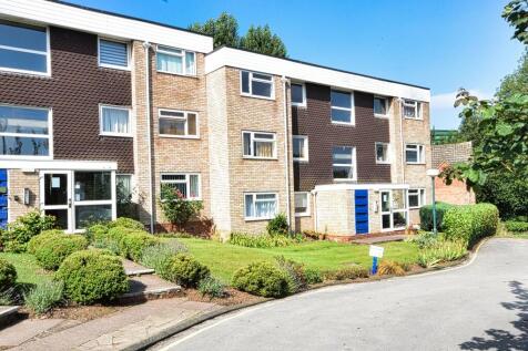 Fentham Court, Solihull B92 2 bed flat for sale