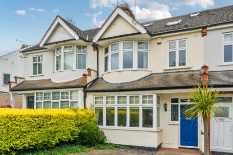 4 bedroom terraced house for sale
