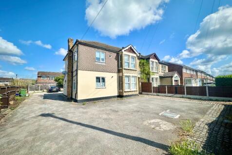 Church Road, Harold Wood, Romford Studio for sale
