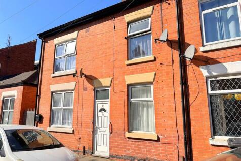 Chandos Street, Leicester LE2 3 bed terraced house for sale