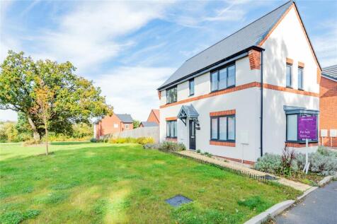 Maxfield Crescent, Telford... 3 bed detached house for sale