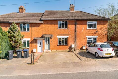 Palmer Road, Hertford 2 bed terraced house for sale