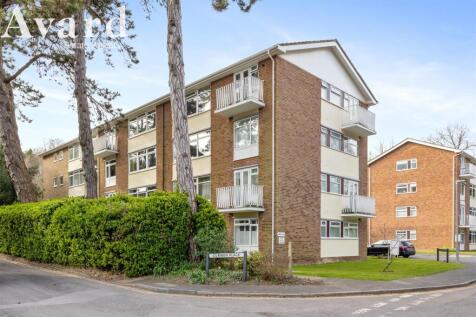 Leahurst Court, Leahurst Court Road... 2 bed flat for sale