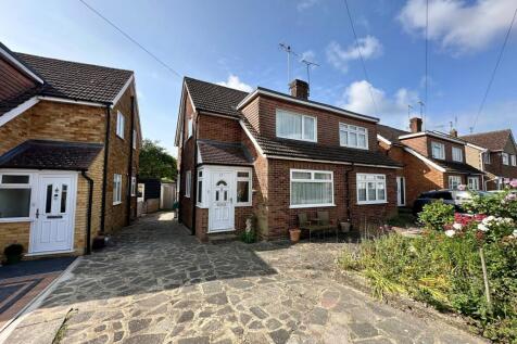 Trinity Road, Billericay CM11 3 bed semi