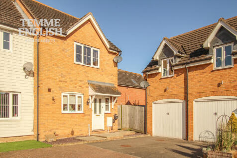 2 bedroom end of terrace house for sale