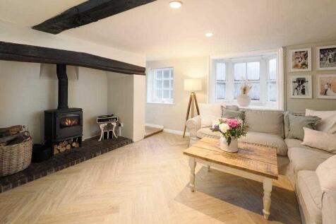 Blacking Bottle Cottage, The Street... 3 bed semi