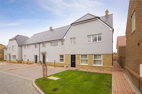 Hoo Farm Way, Monkton Road, Minster 3 bed semi
