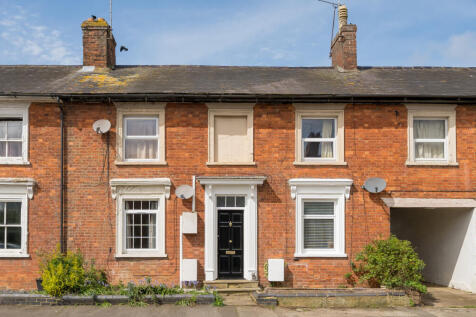 Station Road, Buckingham MK18 1 bed apartment for sale