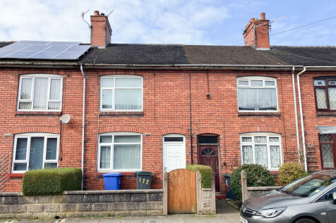 2 bedroom terraced house for sale