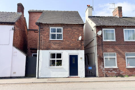 2 bedroom detached house for sale