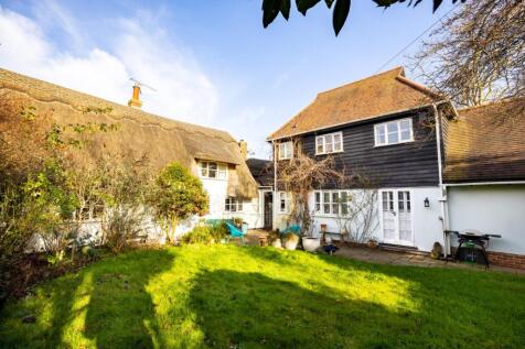 Kings Court, The Maltings, Great... 5 bed detached house for sale