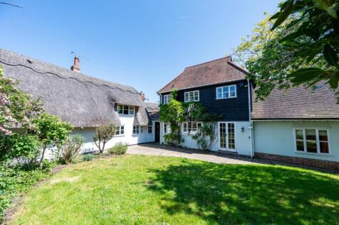 Kings Court, The Maltings, Great... 5 bed detached house for sale