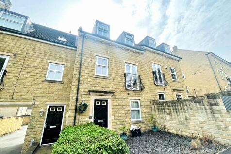 4 bedroom terraced house for sale