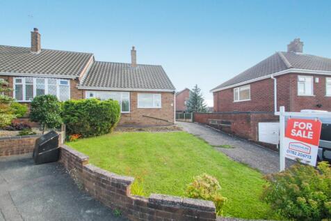 2 bedroom semi-detached bungalow for sale