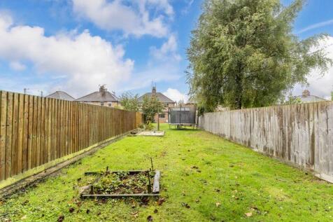 Bellfields Lane, Little Bowden 3 bed semi