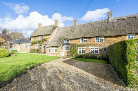Mill Lane, Wigginton 3 bed cottage for sale