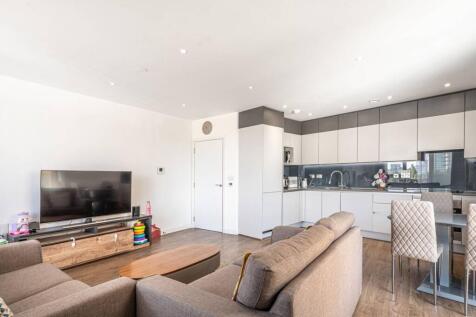 Moorhen Drive, Hendon, London, NW9 2 bed flat for sale