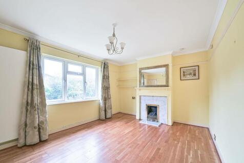 Bittacy Hill, Mill Hill East, London... 1 bed maisonette for sale