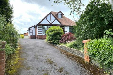 3 bedroom detached bungalow for sale