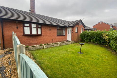 2 bedroom semi-detached bungalow for sale